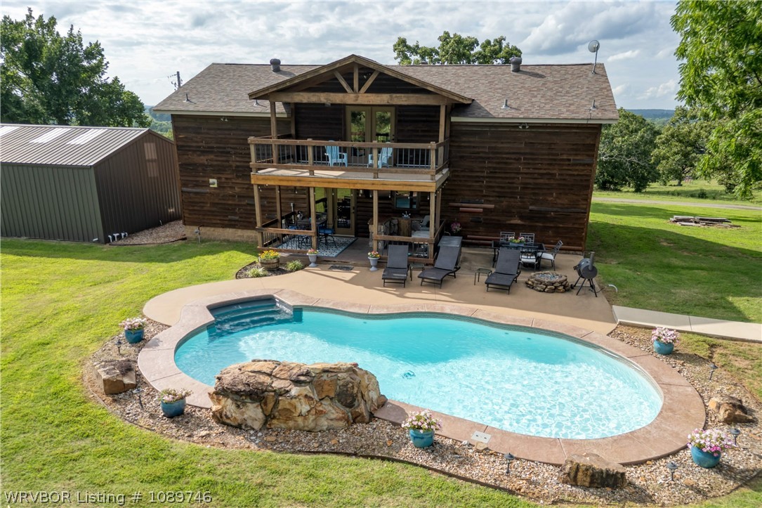 main property photo 39