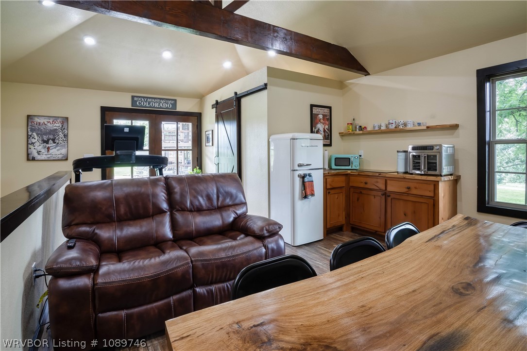 main property photo 47