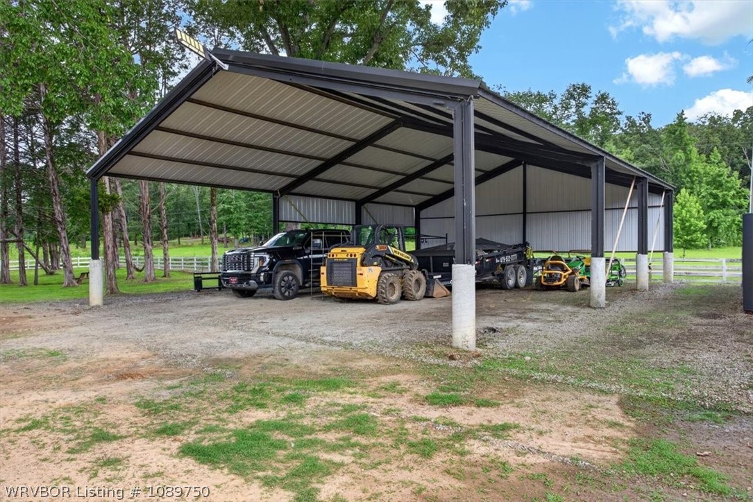 main property photo 33