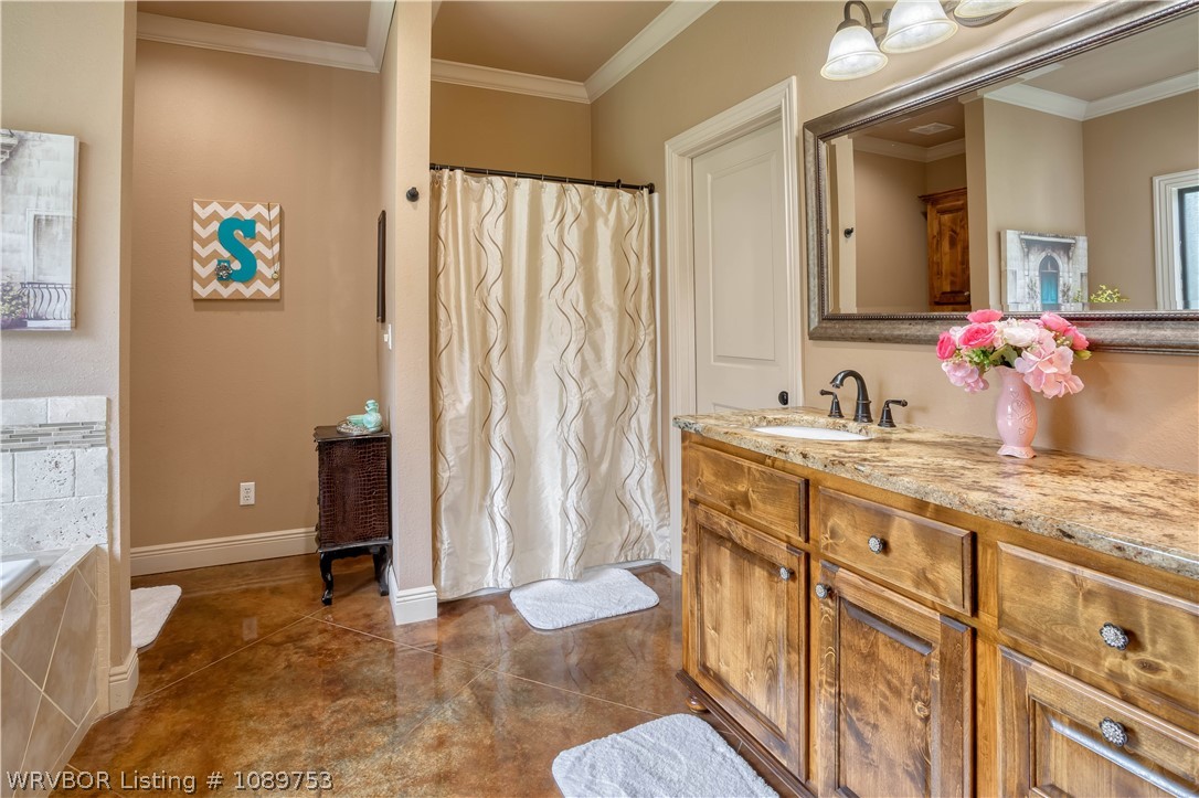property viewer photo 23