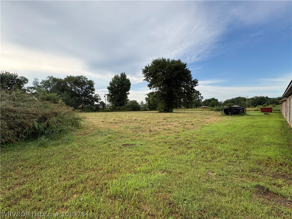 main property photo 0