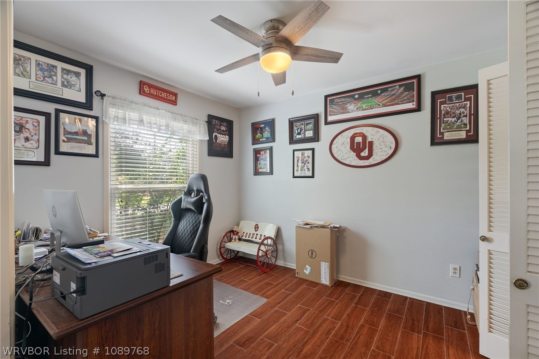 main property photo 7