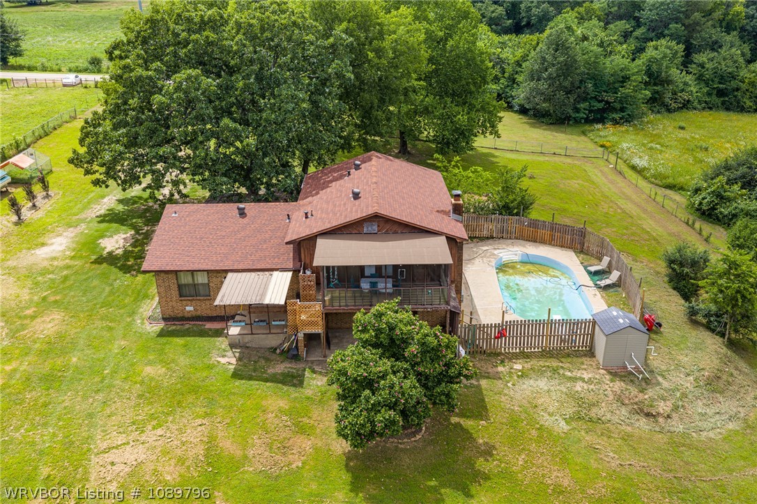 main property photo 19