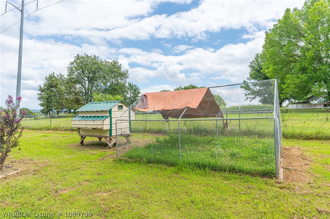 main property photo 25