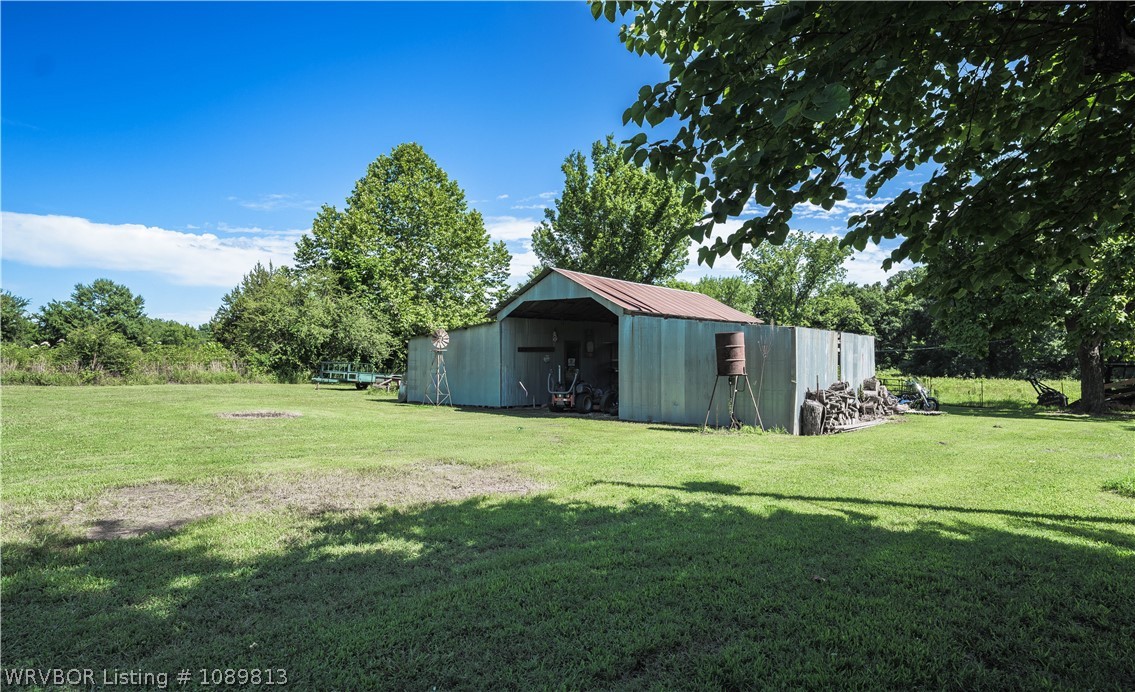 main property photo 29