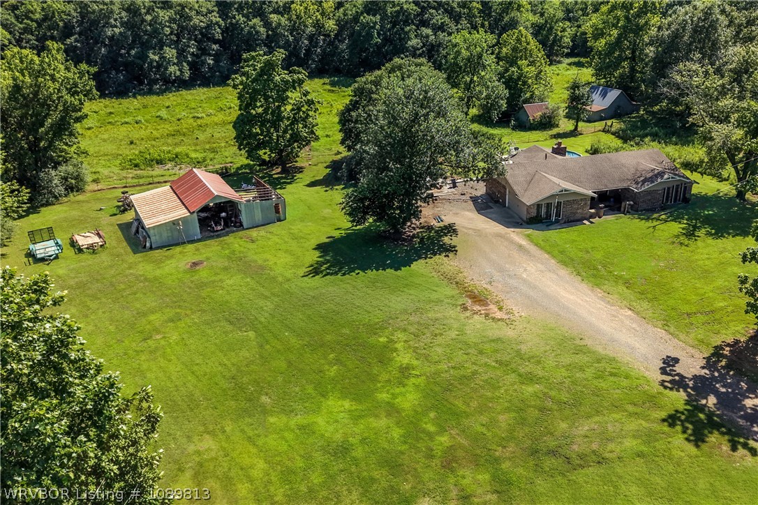 main property photo 37
