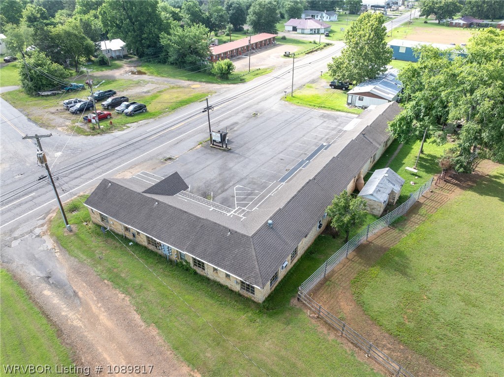 main property photo 11