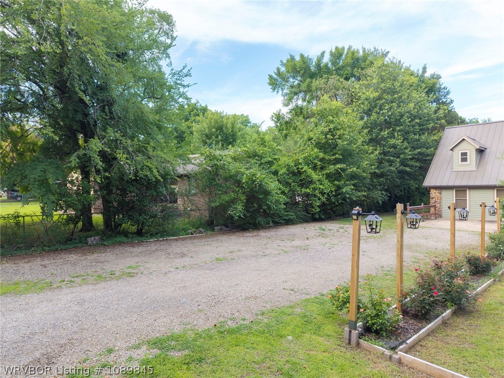 main property photo 49