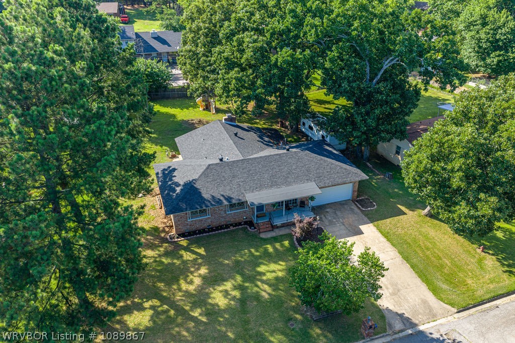 main property photo 50