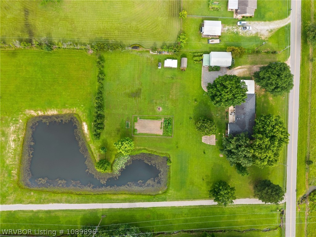 main property photo 41