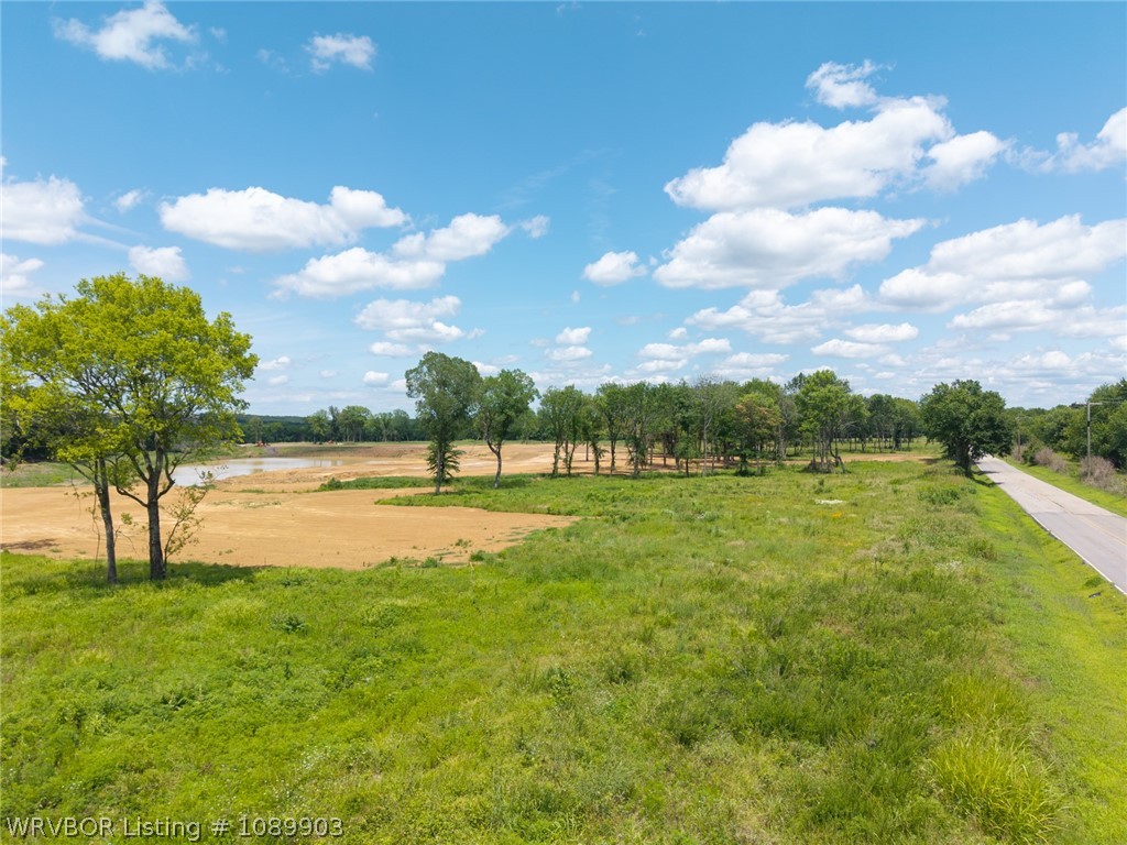 main property photo 11