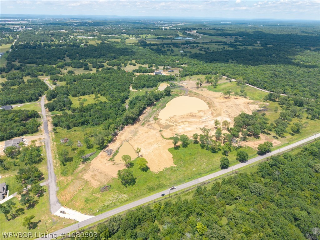 main property photo 19