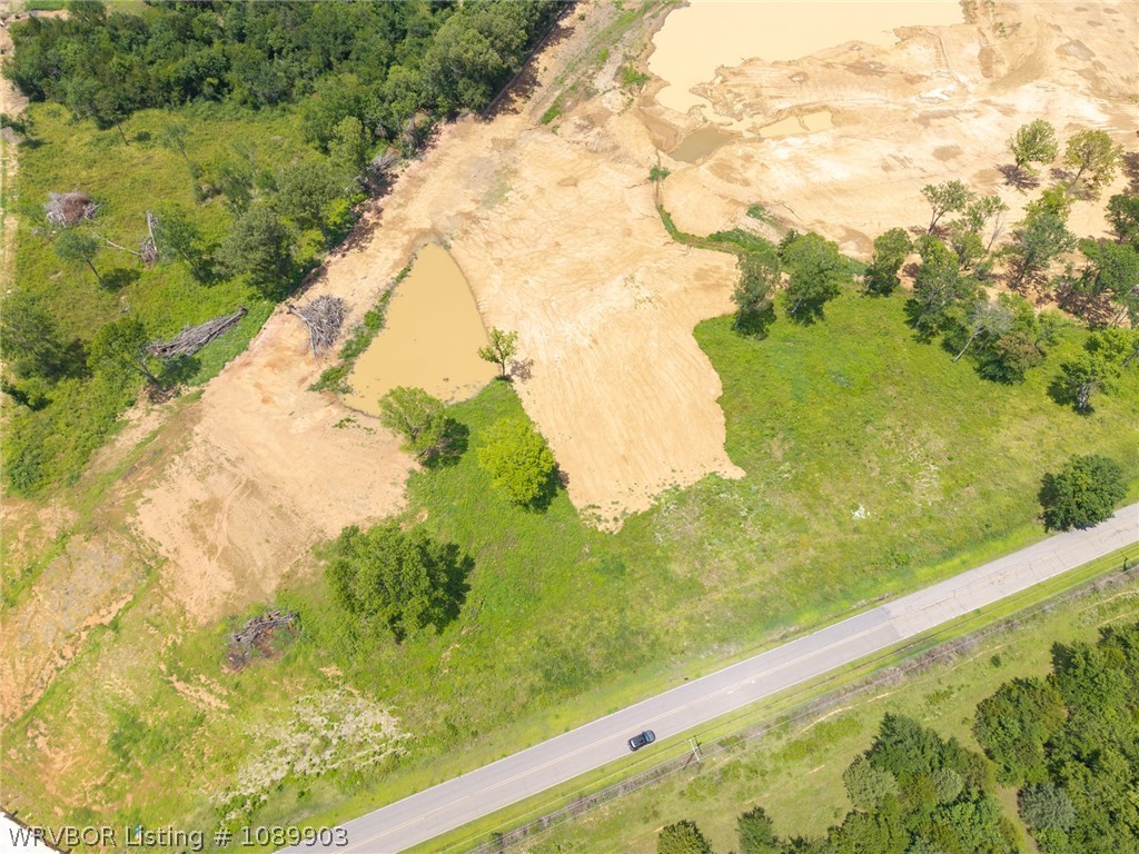 main property photo 20