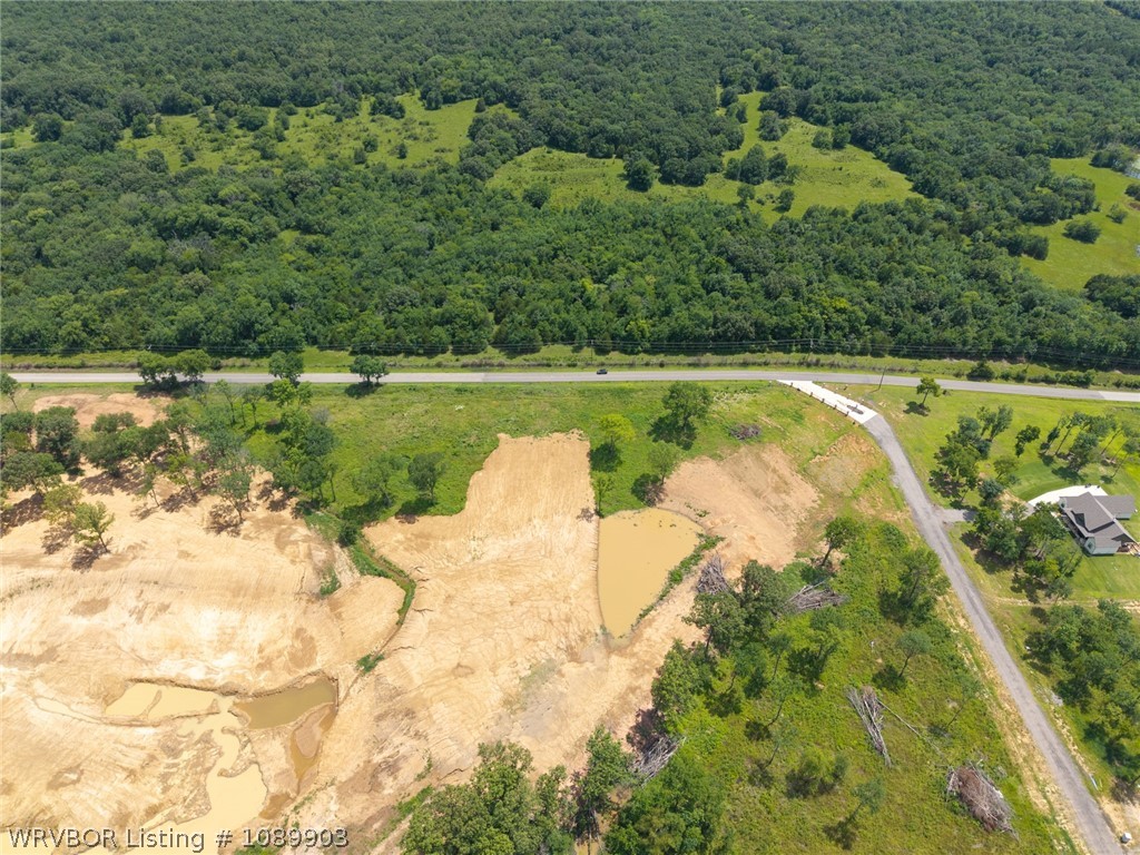main property photo 22