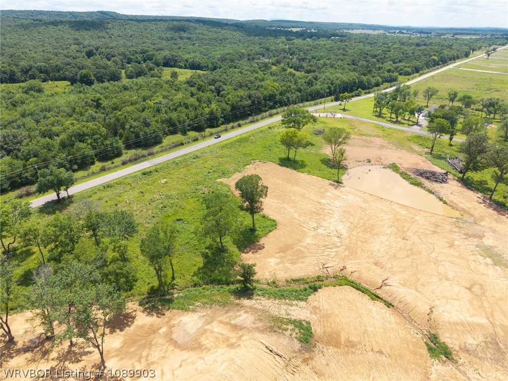 main property photo 9