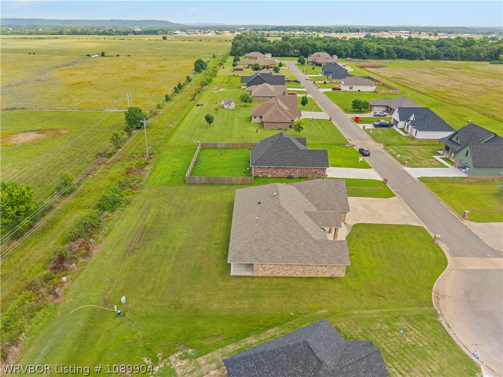 main property photo 31