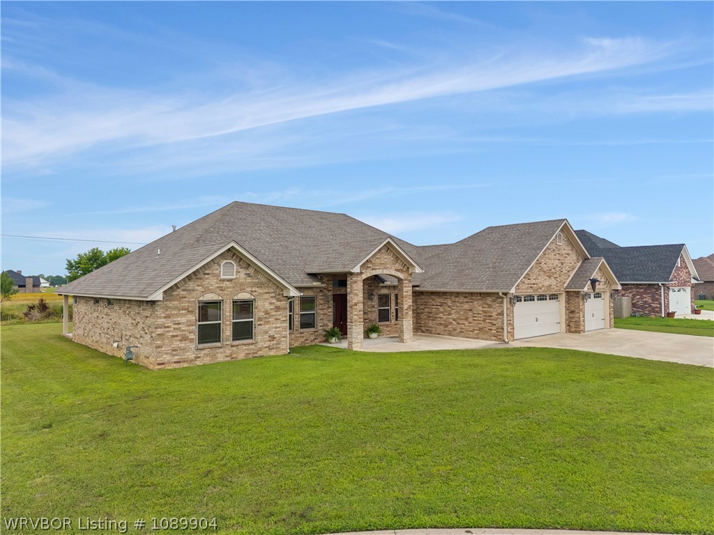 main property photo 39