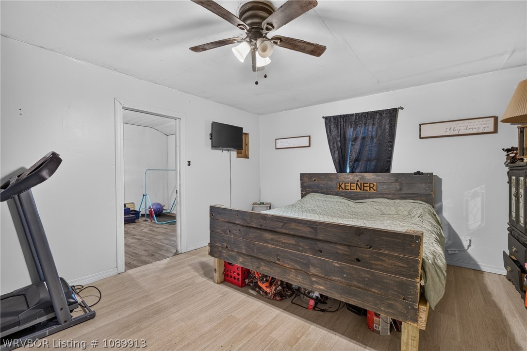main property photo 17