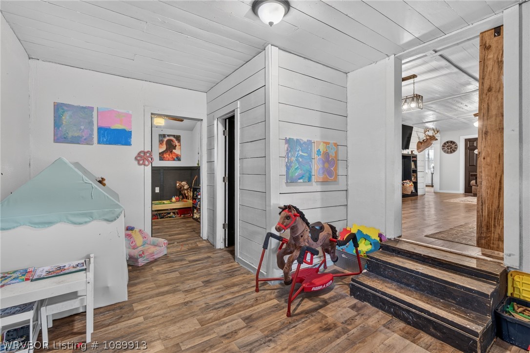 main property photo 29