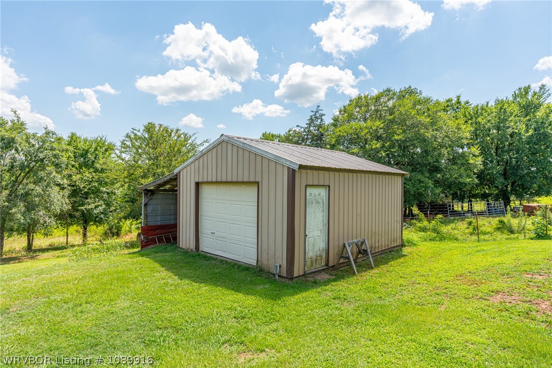 main property photo 22