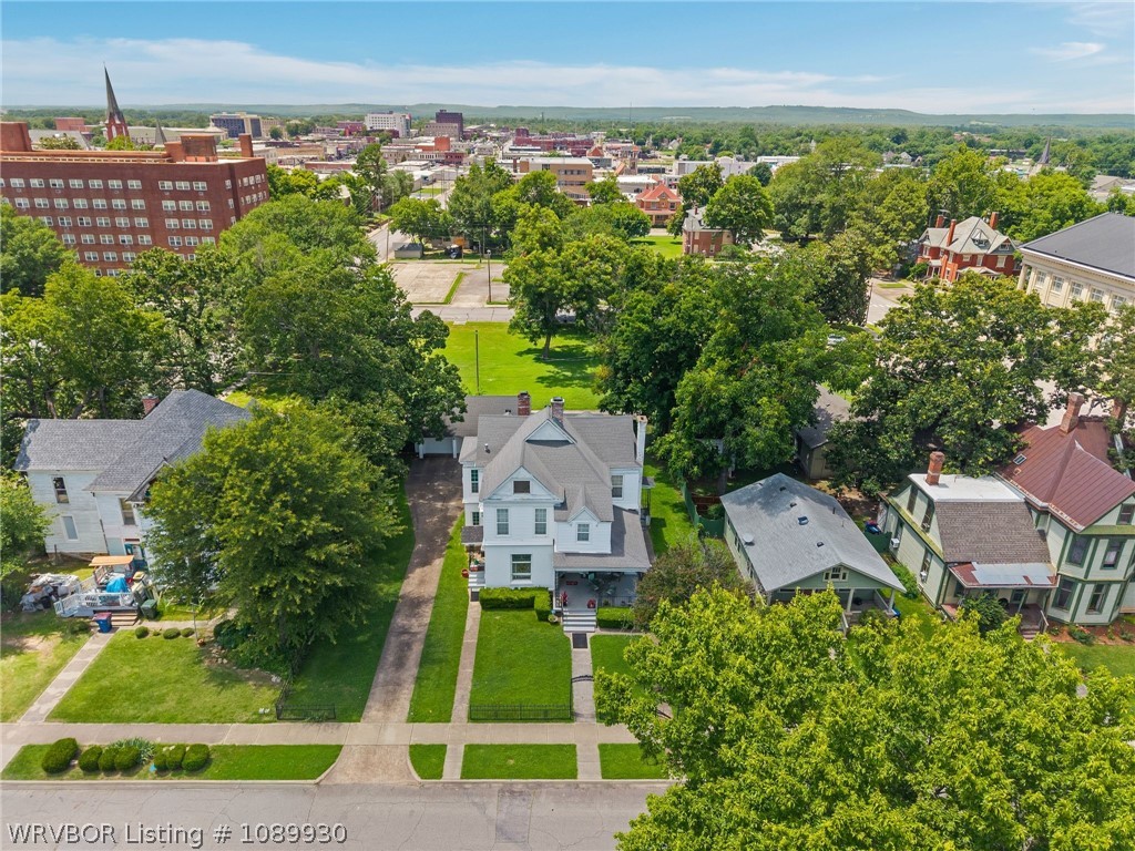 main property photo 39
