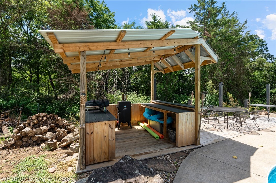 main property photo 48