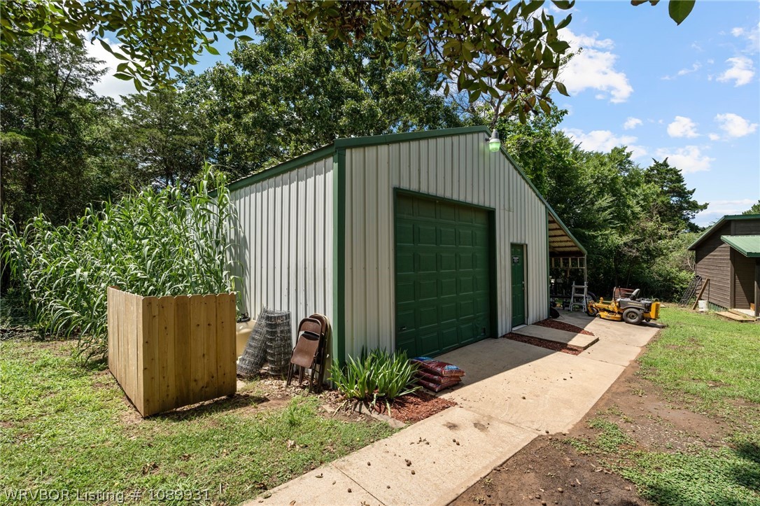 main property photo 51