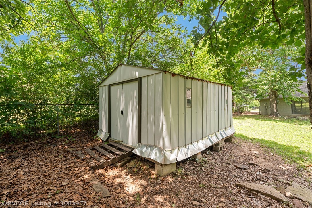 main property photo 26