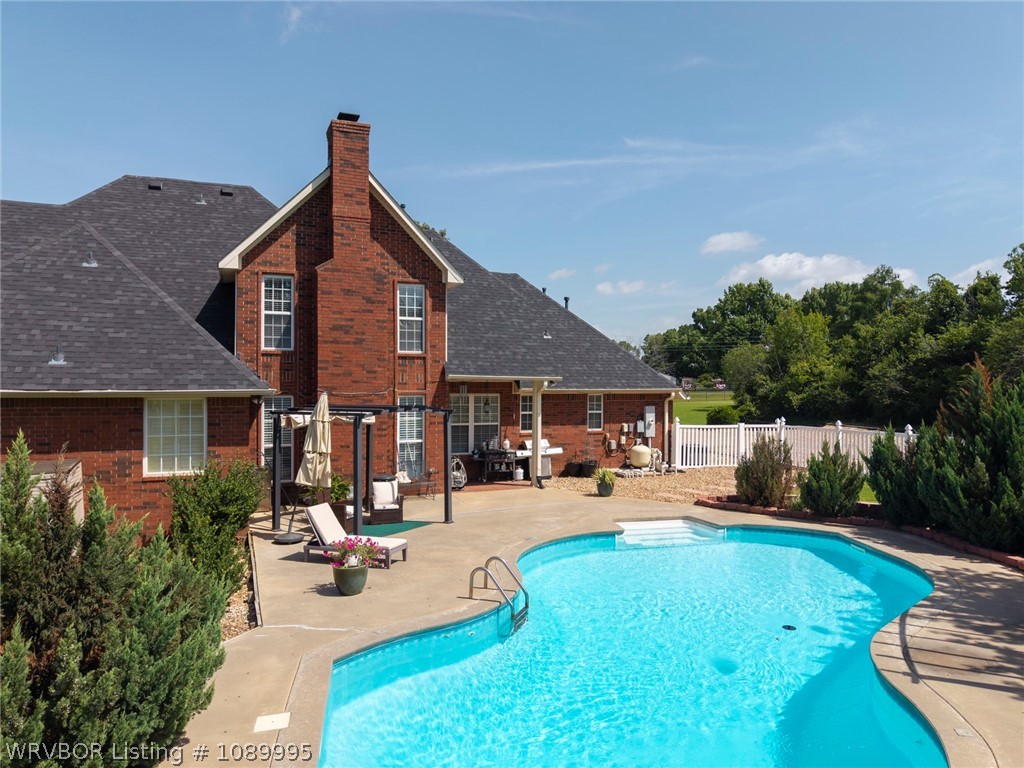 main property photo 48