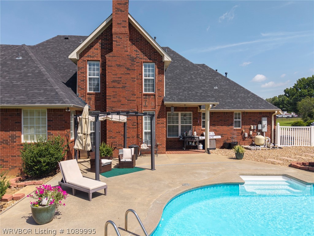main property photo 51