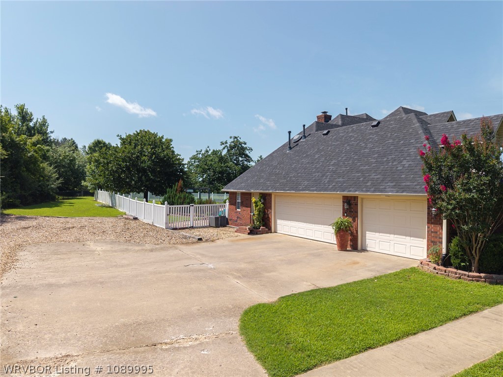 main property photo 54