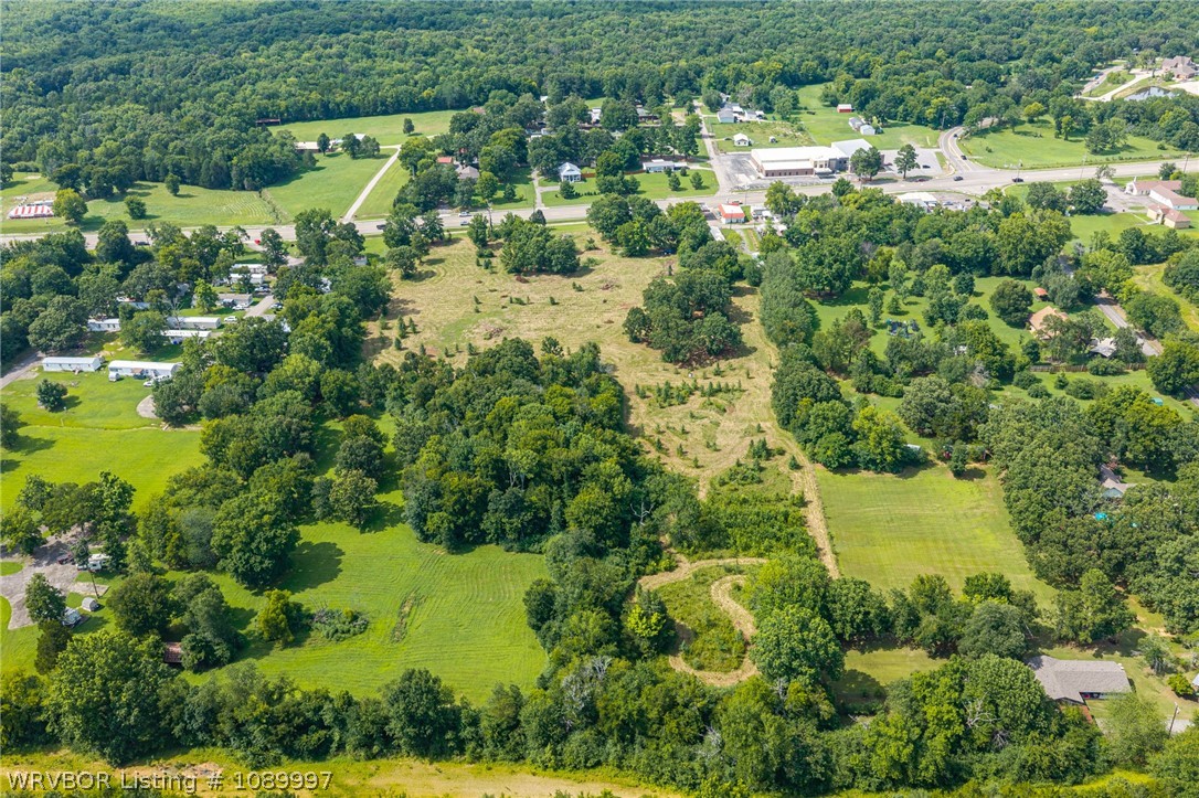 main property photo 40