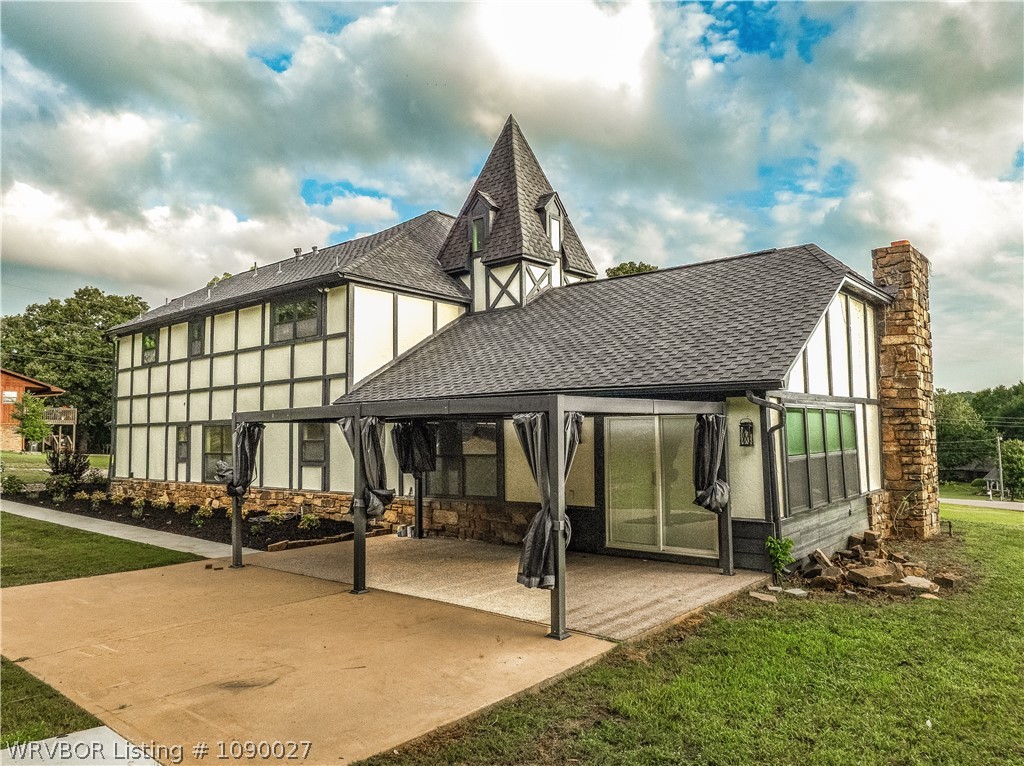 main property photo 2