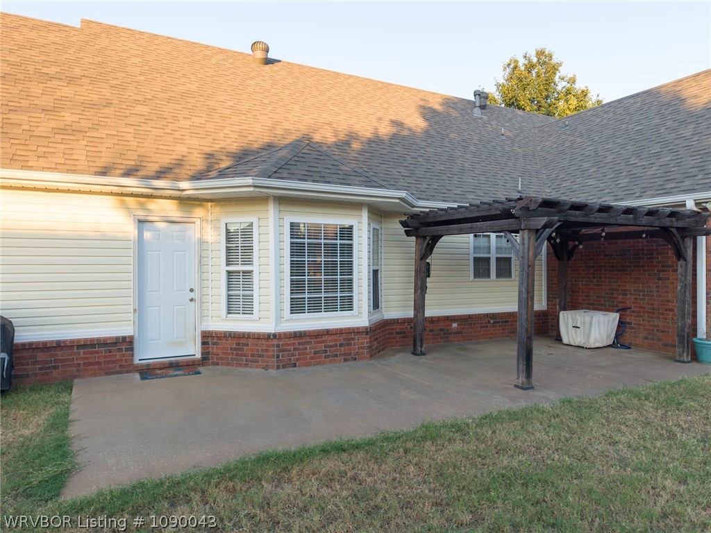 main property photo 44