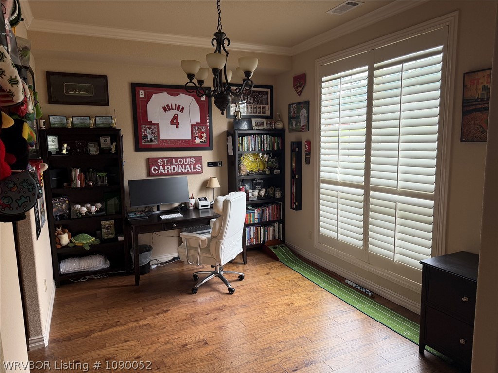 main property photo 8