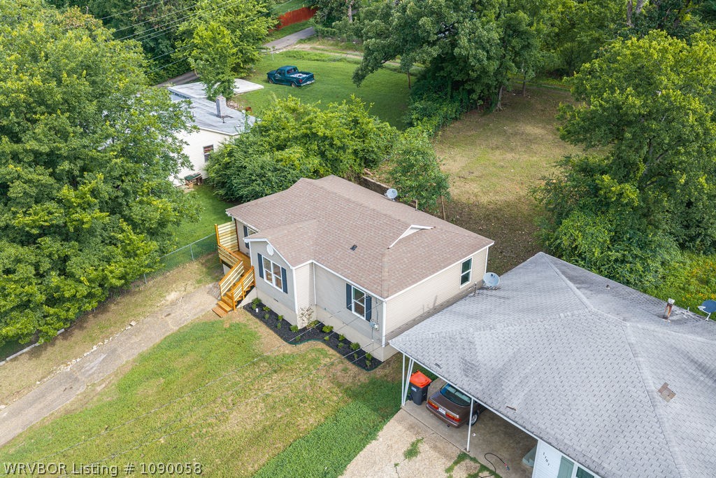 main property photo 36