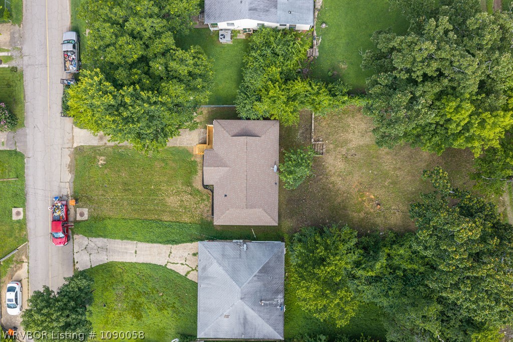 main property photo 44