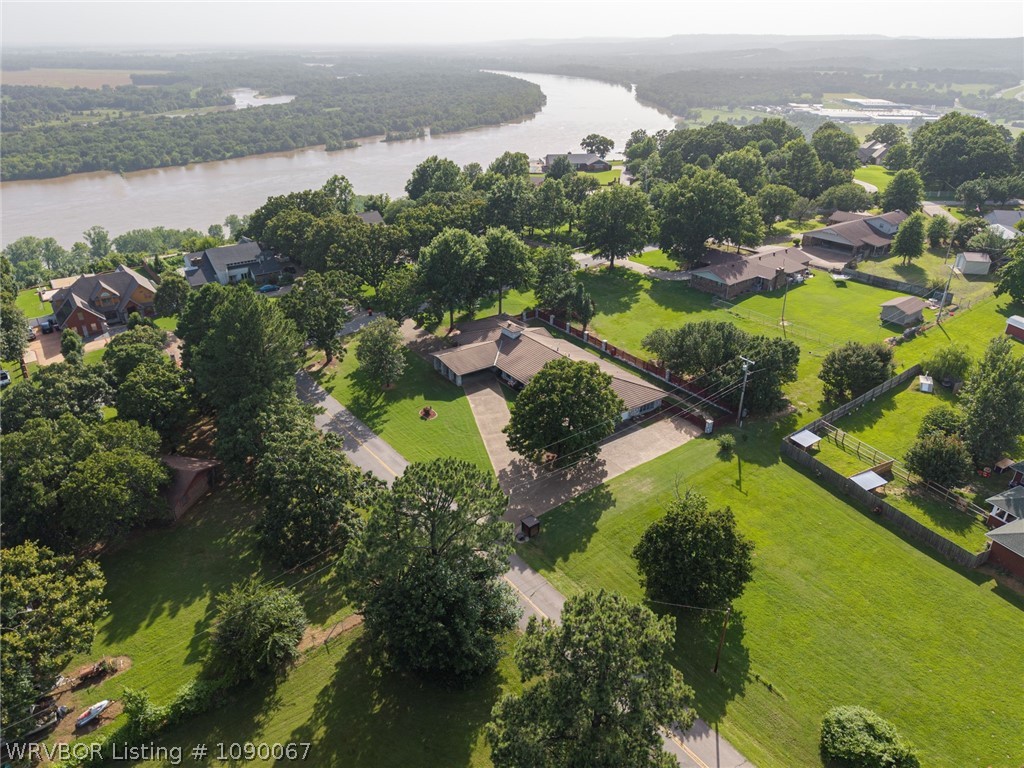main property photo 24