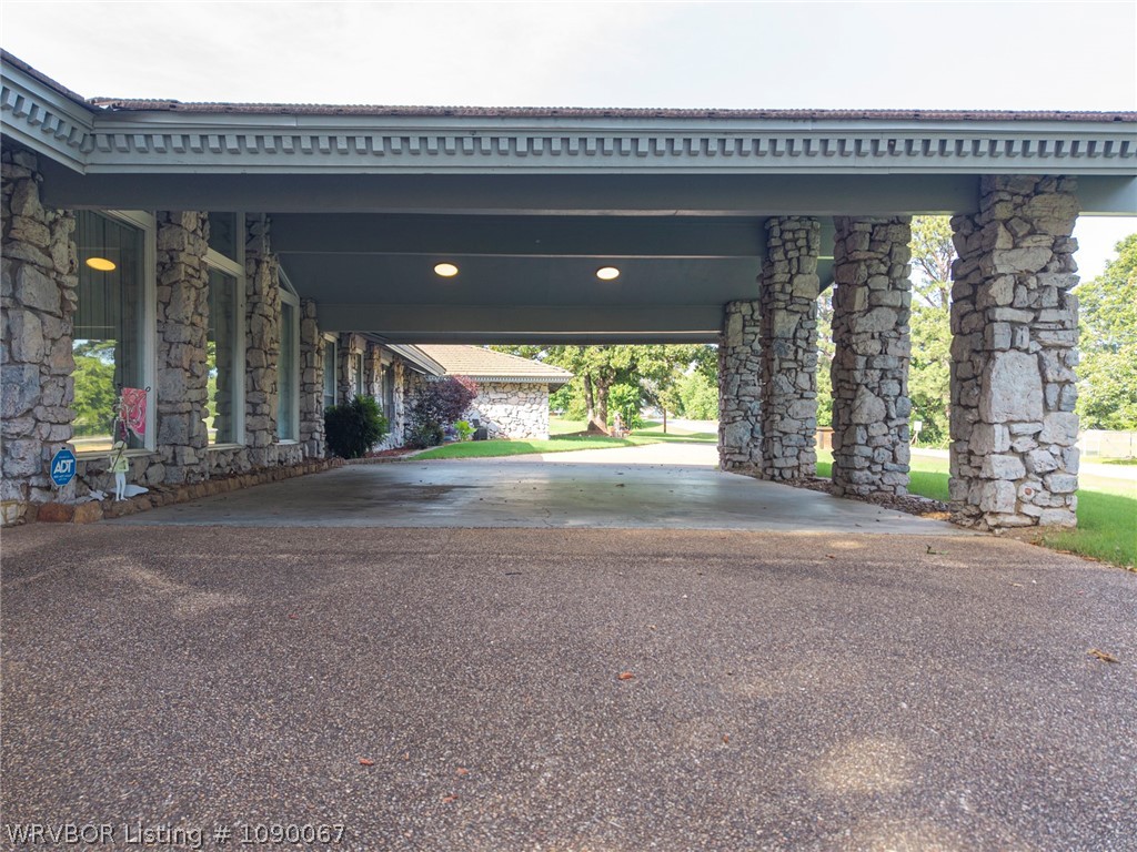 main property photo 59