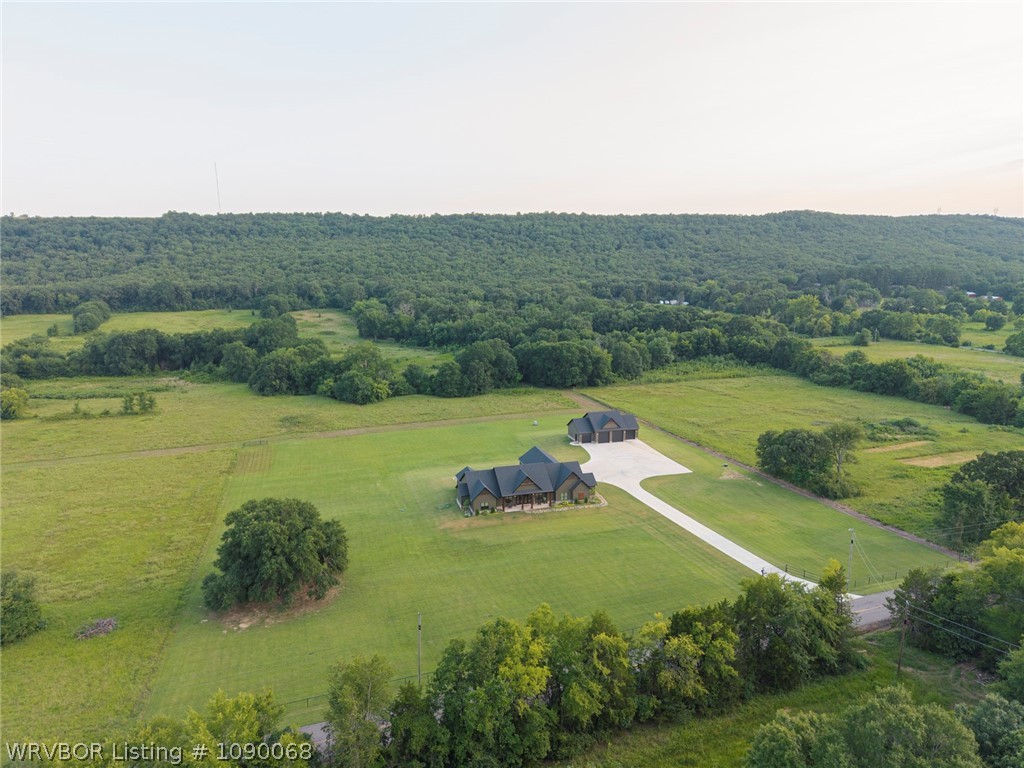 main property photo 5