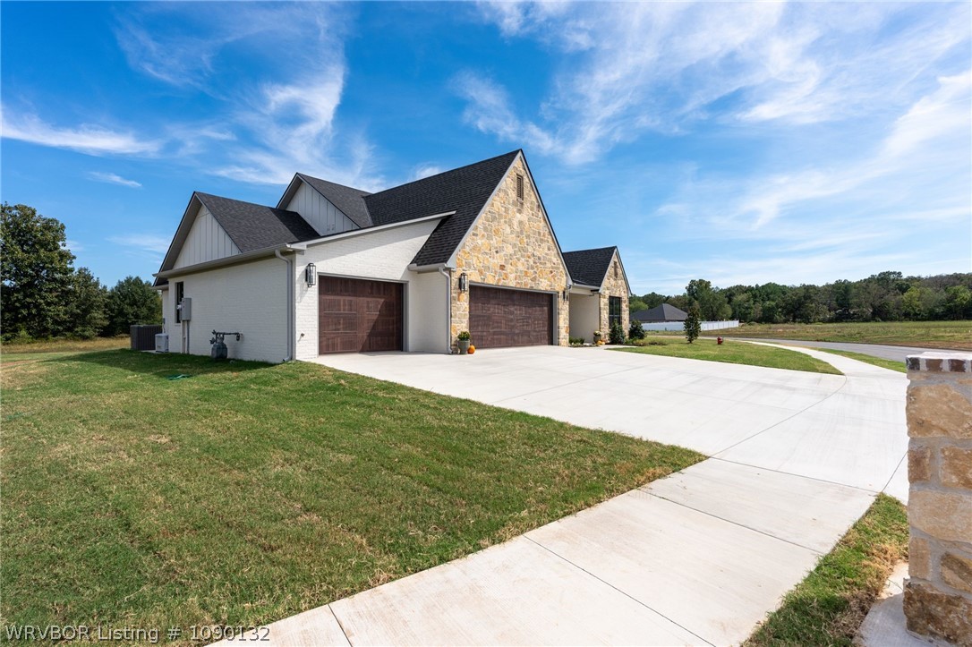 main property photo 68