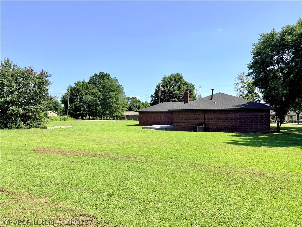 main property photo 14