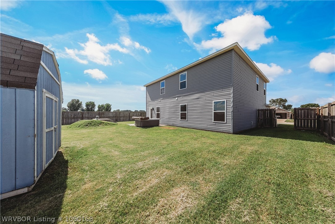 main property photo 22