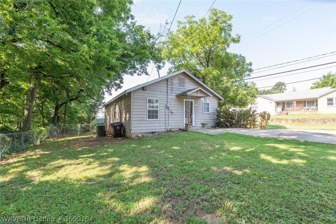 main property photo 34