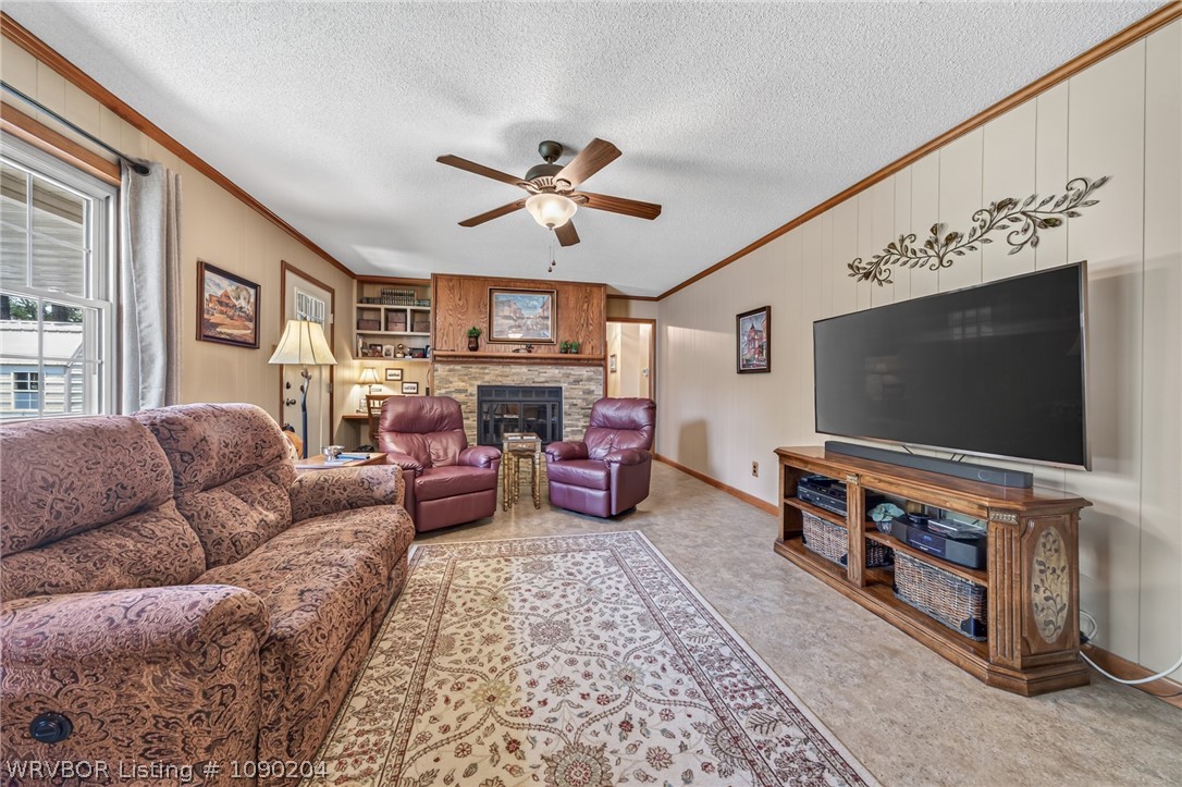 main property photo 14
