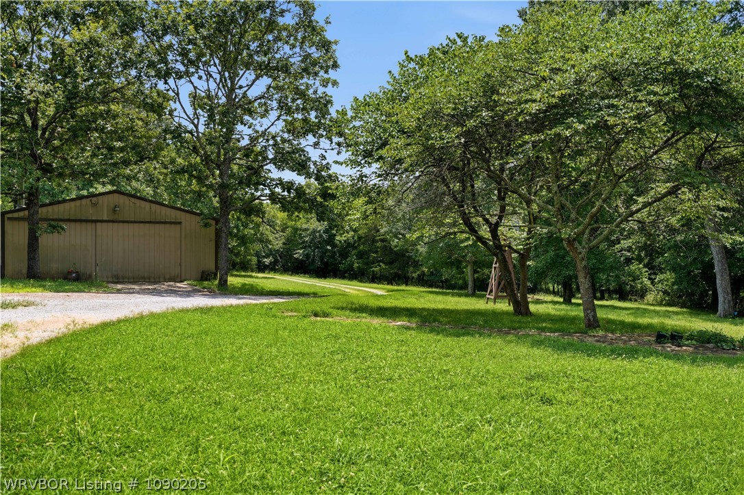 main property photo 41