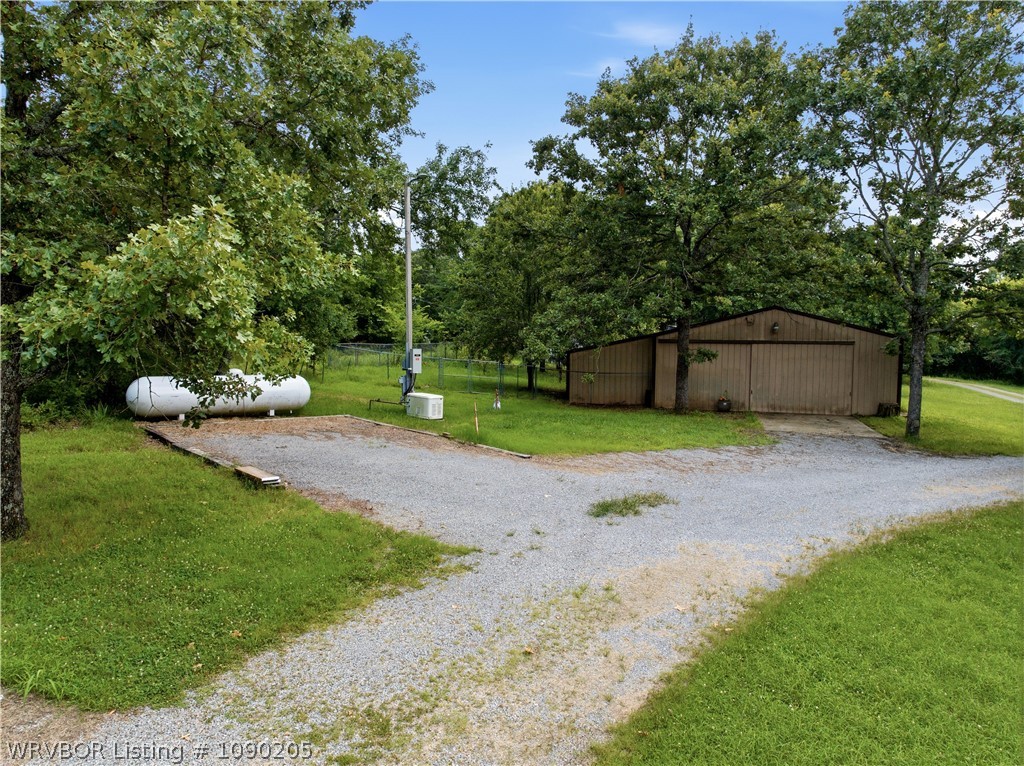 main property photo 46