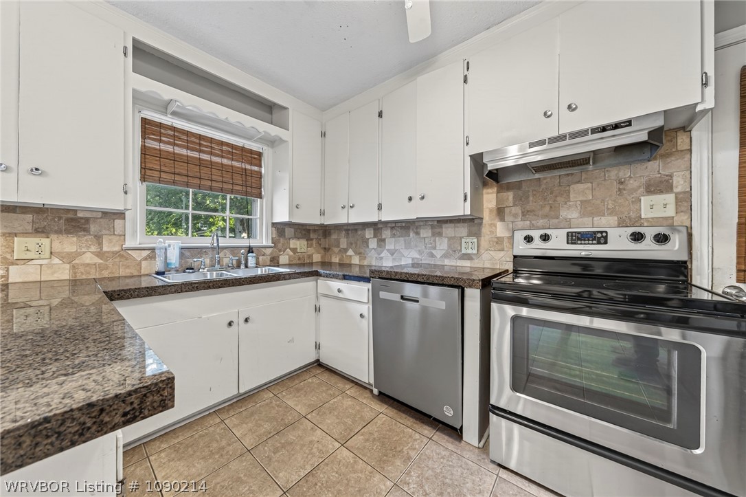 property viewer photo 8