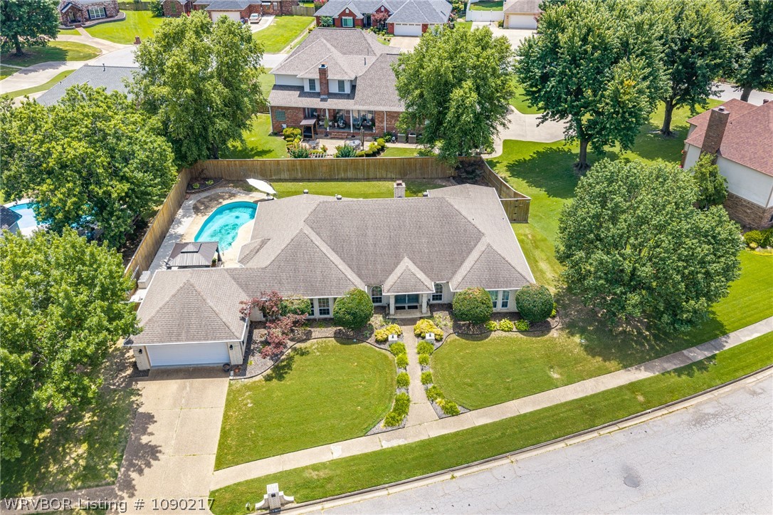 main property photo 8