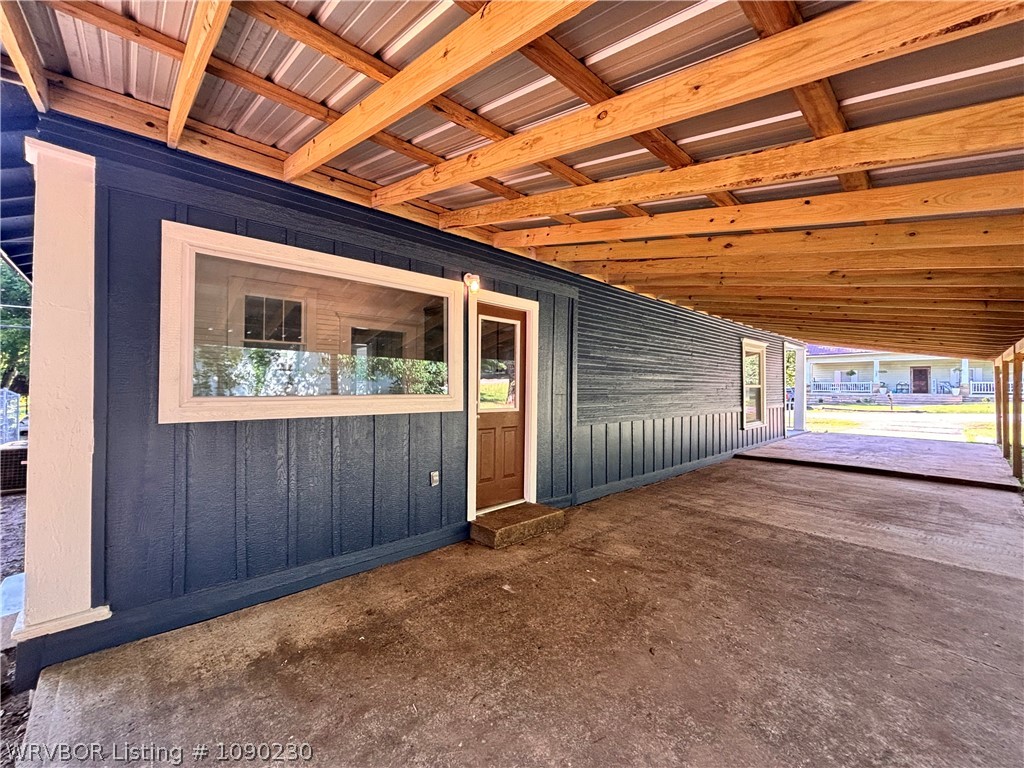 main property photo 40